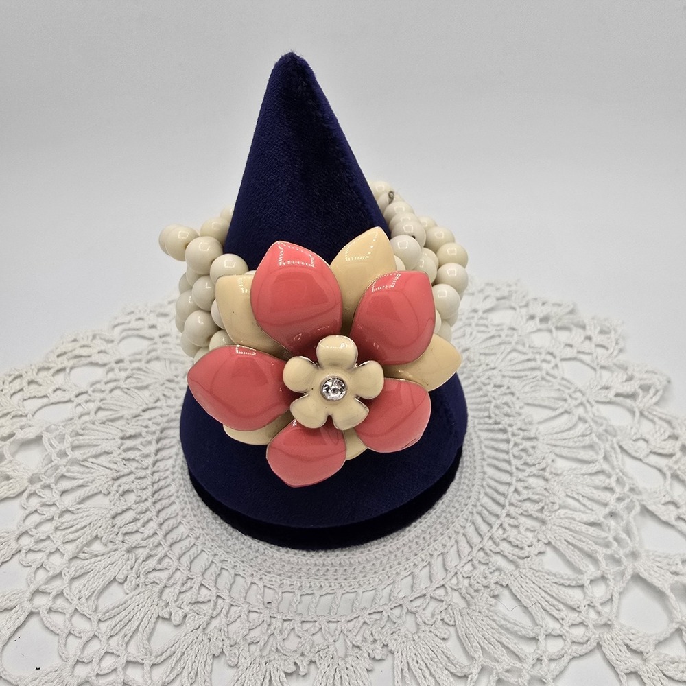 Enameled Floral Faux Pearl Stretch Bracelet Four Strand Cream Coral Size 6 - Picture 2 of 9
